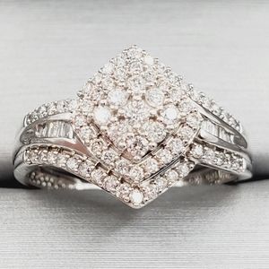 10k Solid White Gold Genuine Diamond Round & Baguette Cluster Ring